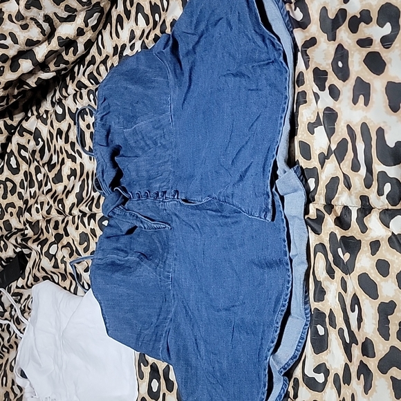 2 peplum fit linen and blue jean never been worn no tags - Picture 2 of 8